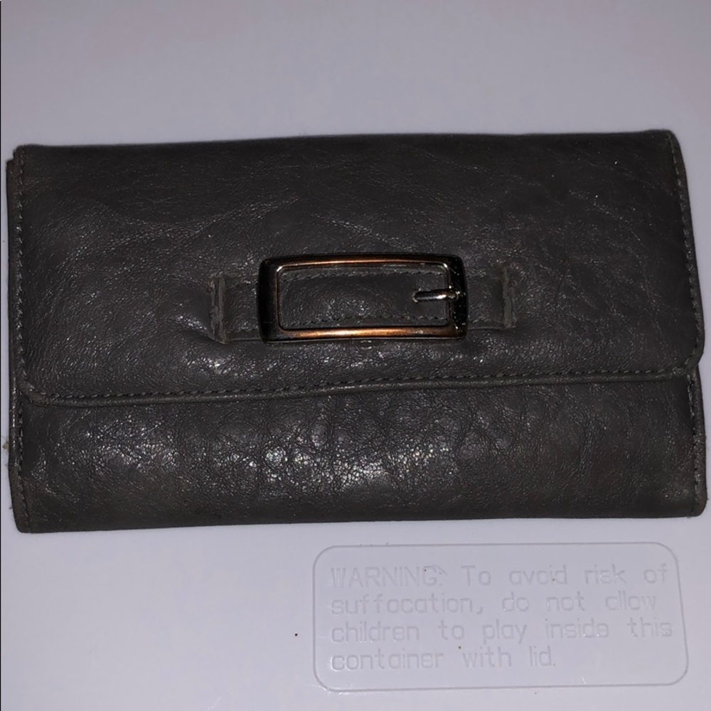 Maurices Gray Wallet